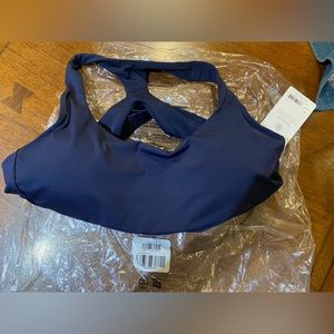 Athleta Ultimate Bra size 2X NWT dark blue